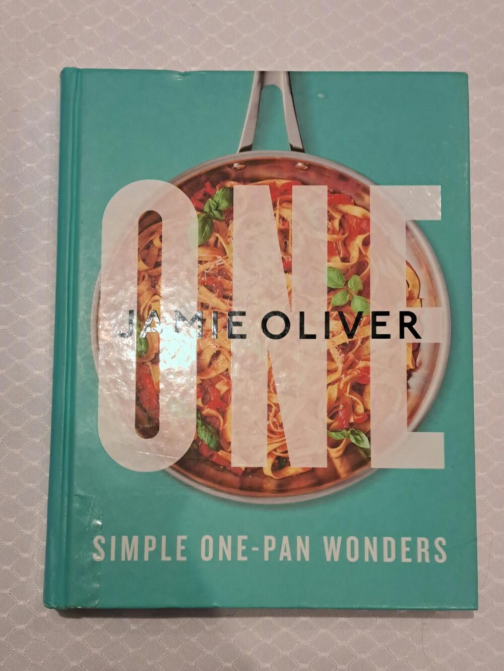 Jamie Oliver Recipes Cookbook - Simple One Pan Wonders - hardcover